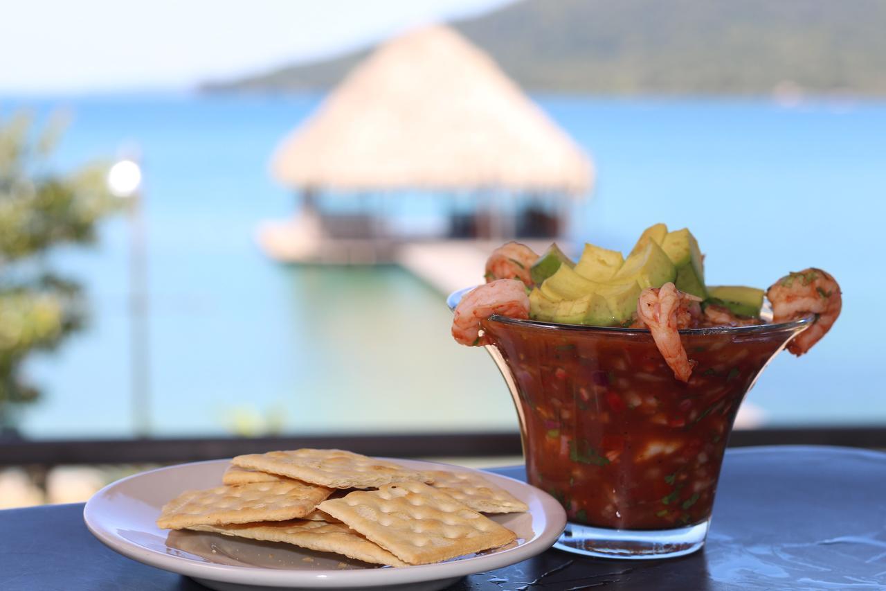 Hotel Y Restaurante El Muelle El Remate Zewnętrze zdjęcie